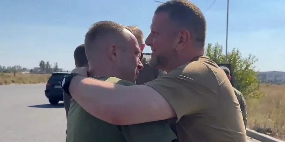 Допис Залужного 22 липня: що сказав ексголовком про нового очільника ЗСУ