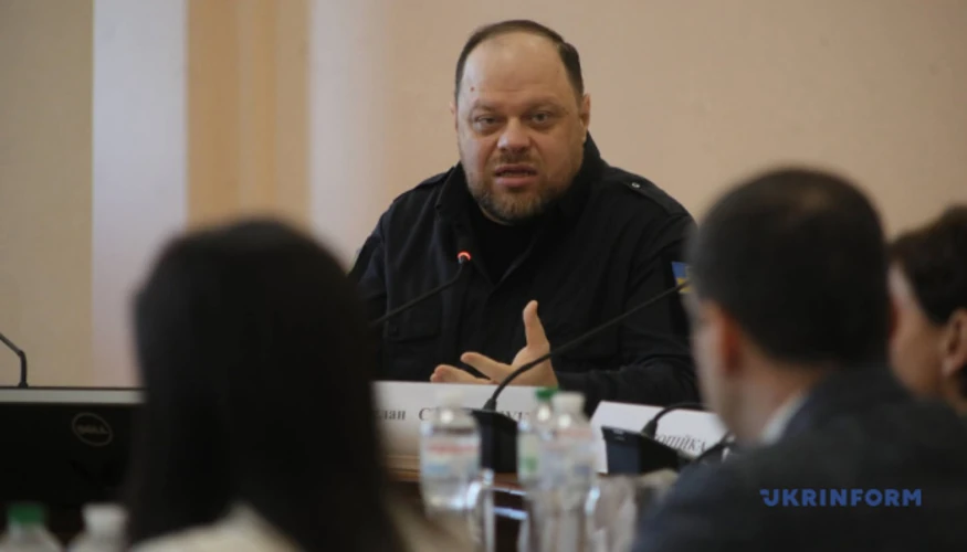 Указ №831/2026: Стефанчук став Надзвичайним і Повноважним послом, Осташ — посланник 2 класу