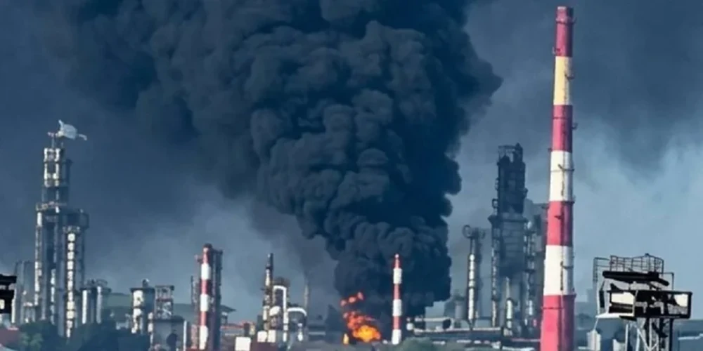 Удари по НПЗ РФ: що змінилося в морському експорті нафтопродуктів у липні