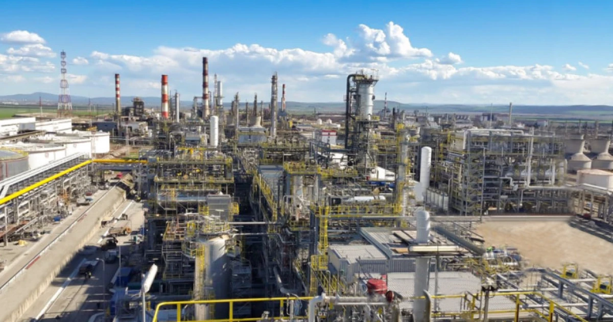 Що відомо про серію ударів по заводах «Лукойлу» в Росії