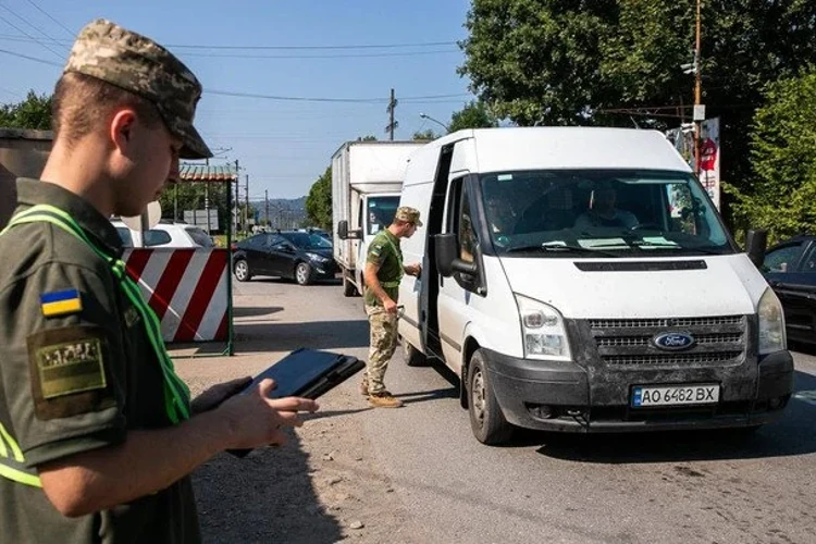 На Закарпатті відкриють КПП через Тису: що зміниться на кордоні з Румунією